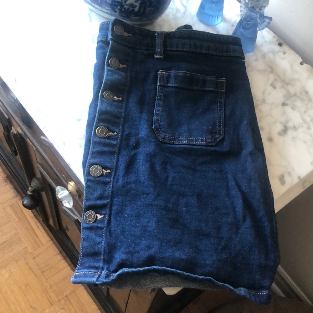 Gap a-line button down denim mini